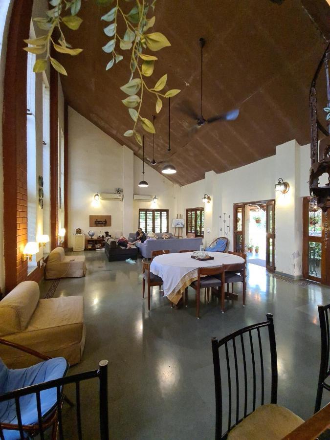 Peace Lily Cottage Карджат Екстериор снимка