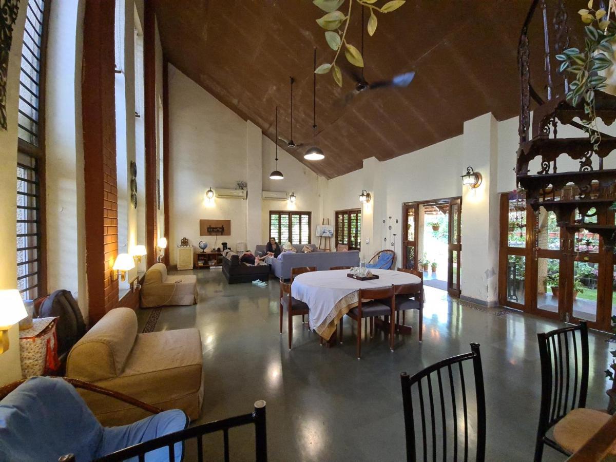 Peace Lily Cottage Карджат Екстериор снимка