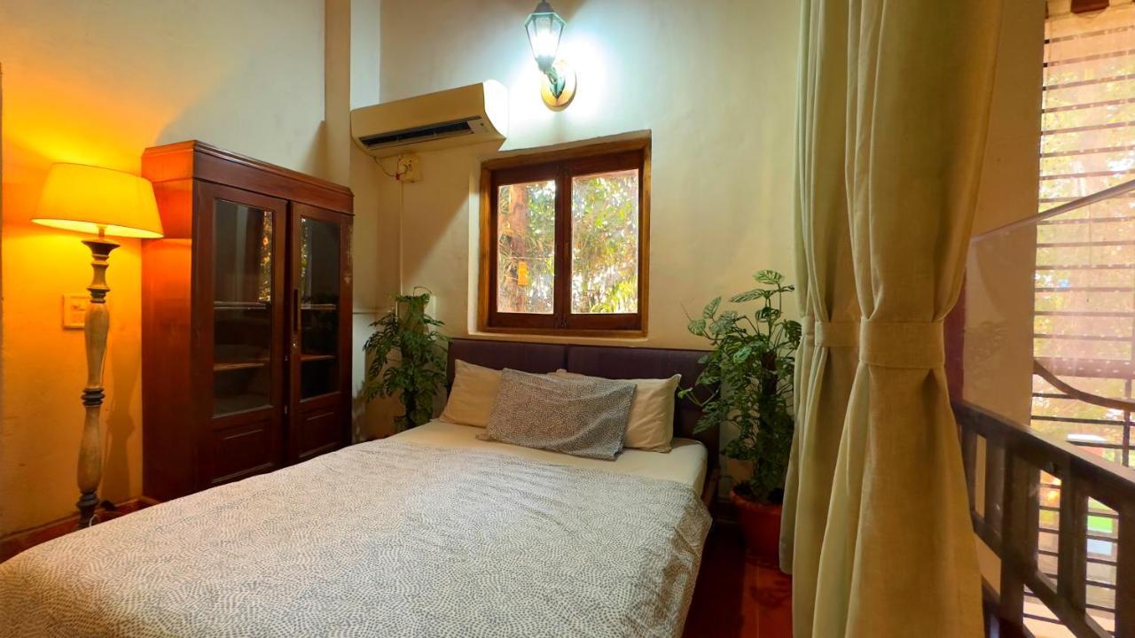 Peace Lily Cottage Карджат Екстериор снимка